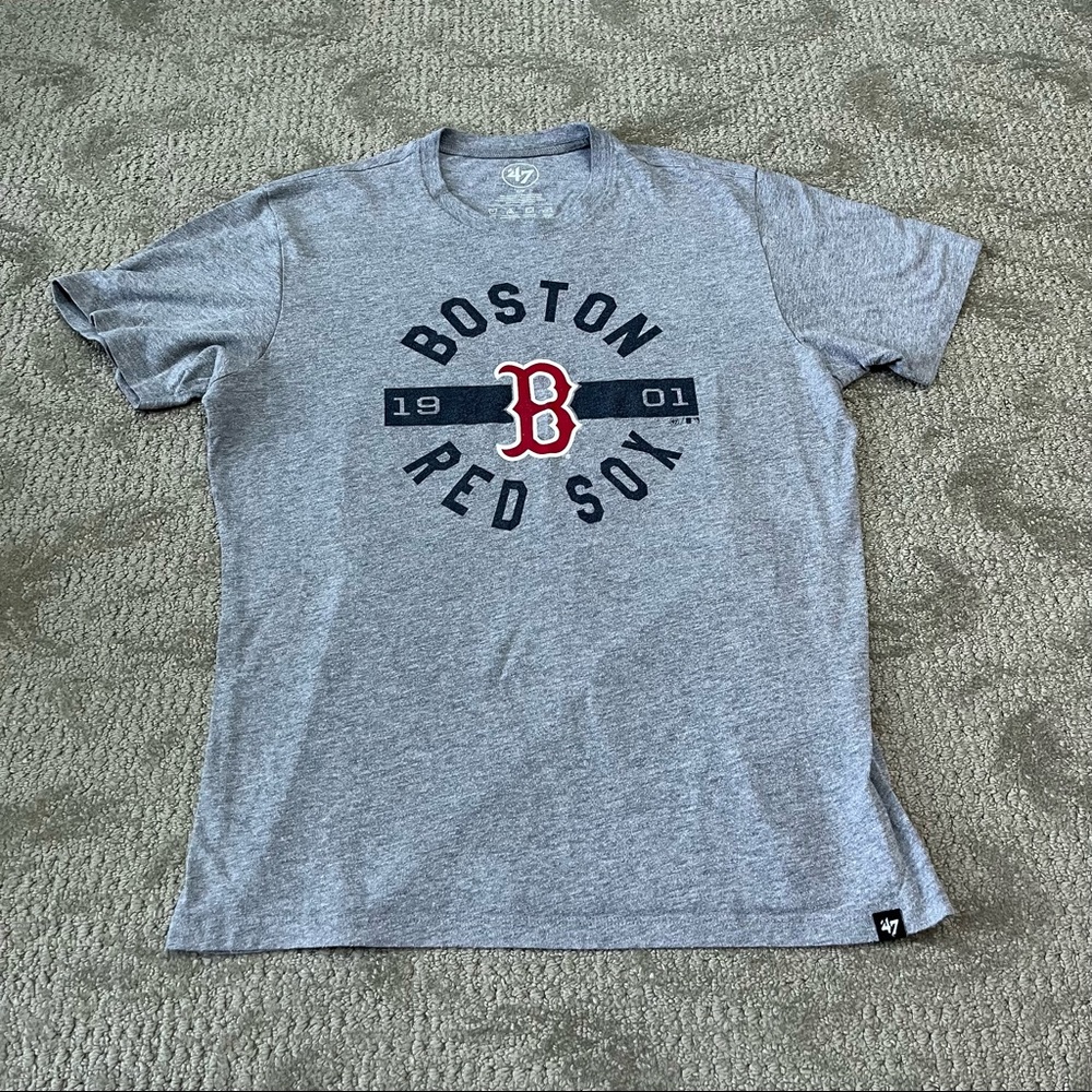 EUC Women's '47 Brand Boston Red Sox Graphic Tee size Small Petite
